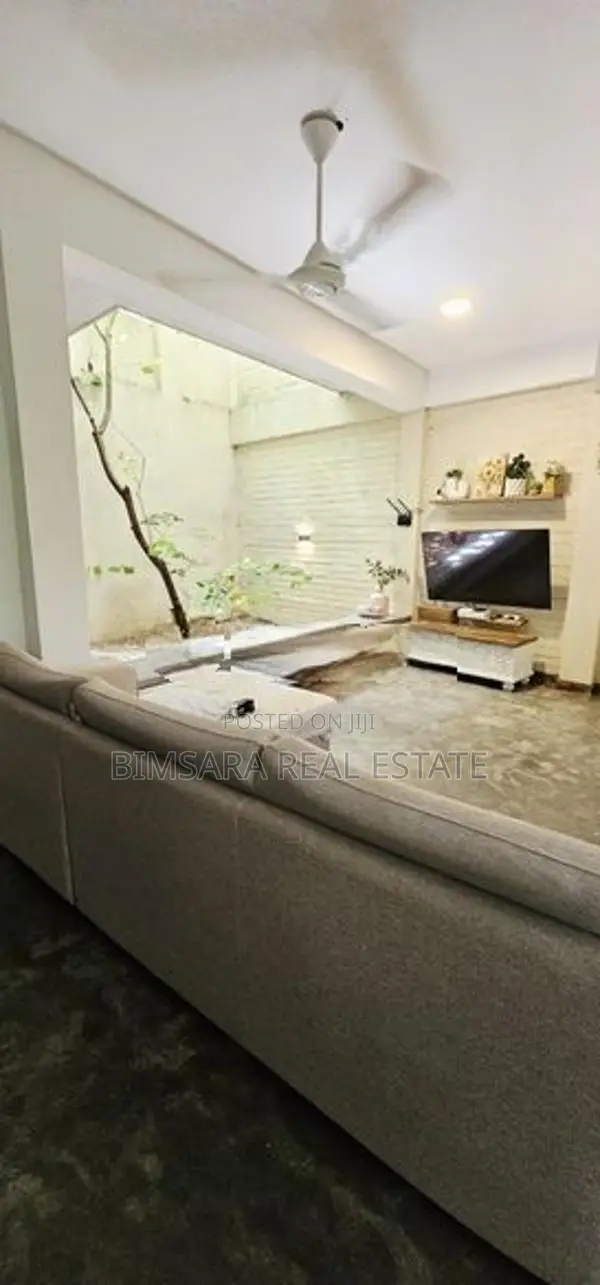 Three-Storey House for Sale in Thalawathugoda | SH 14326