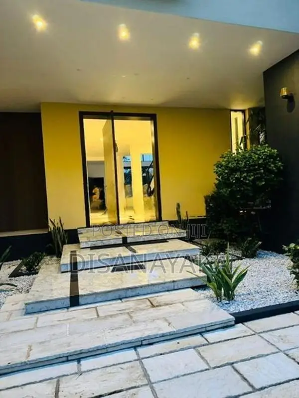 Super Luxury House for Sale Pelawatta Ds165