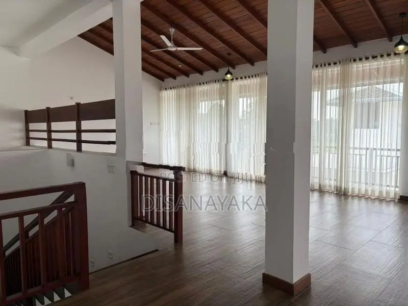 three story modern house for sale kottawa DS5858