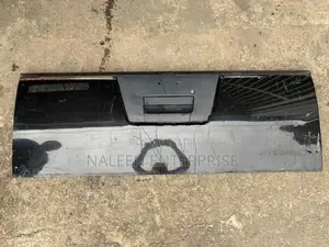 Nissan Navara Dicky Door