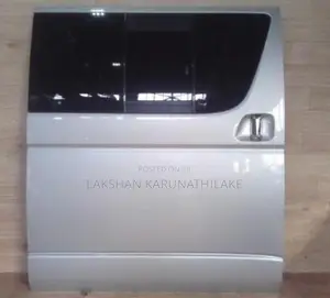 Toyota KDH Sliding doors