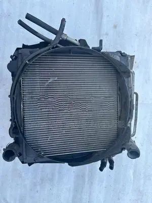 Isuzu Canter Radiator Complete 4HF1