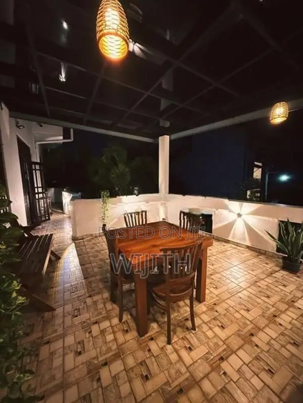 Two Story House for Sale in Nugegoda