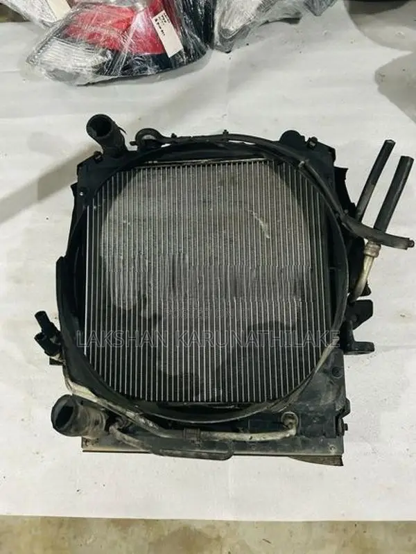 Isuzu Canter Radiator Complete 4HF1