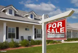 HOUSE FOR SALE IN HOMAGAMA.
