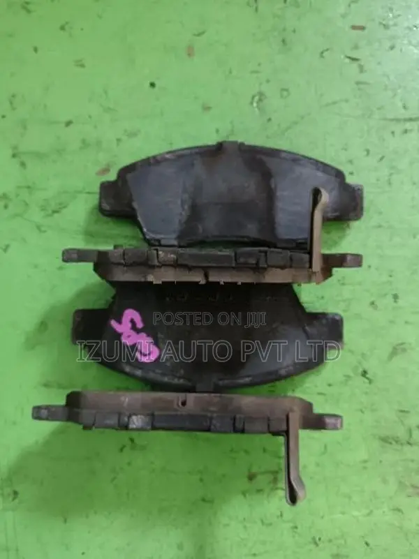 Honda Fit GP5 Front Brake Pad set