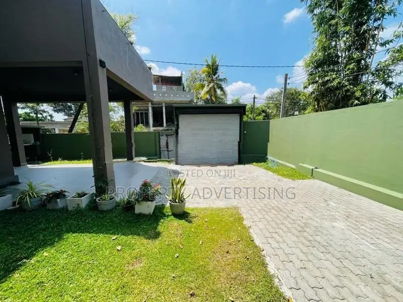 New House for Sale Godagama