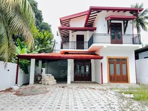 Brand New 3 Storied House Sale Athurugiriya