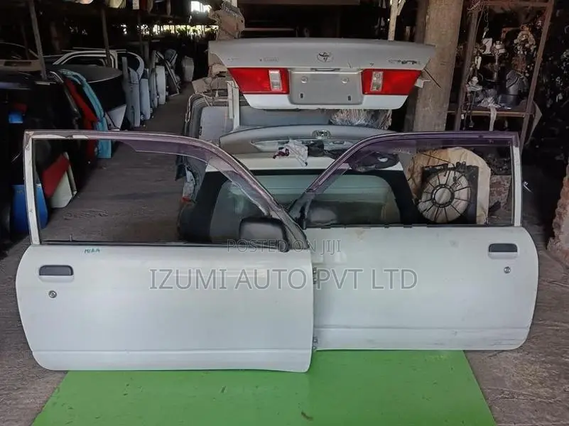 Mira L700 Manual Doors & Mirrors for Two door Car