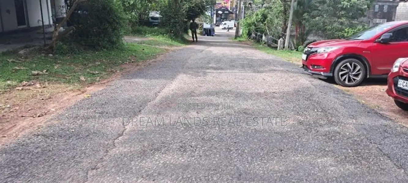 Commercial Land for Sale in Battaramulla (SP768)