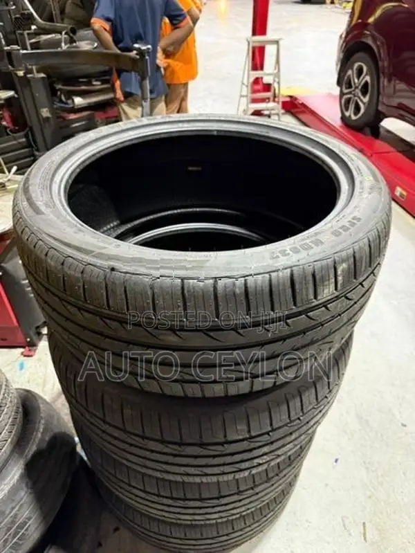 Tyres New 285//22 Rim22 Range Rover Vogue Discovery Defender