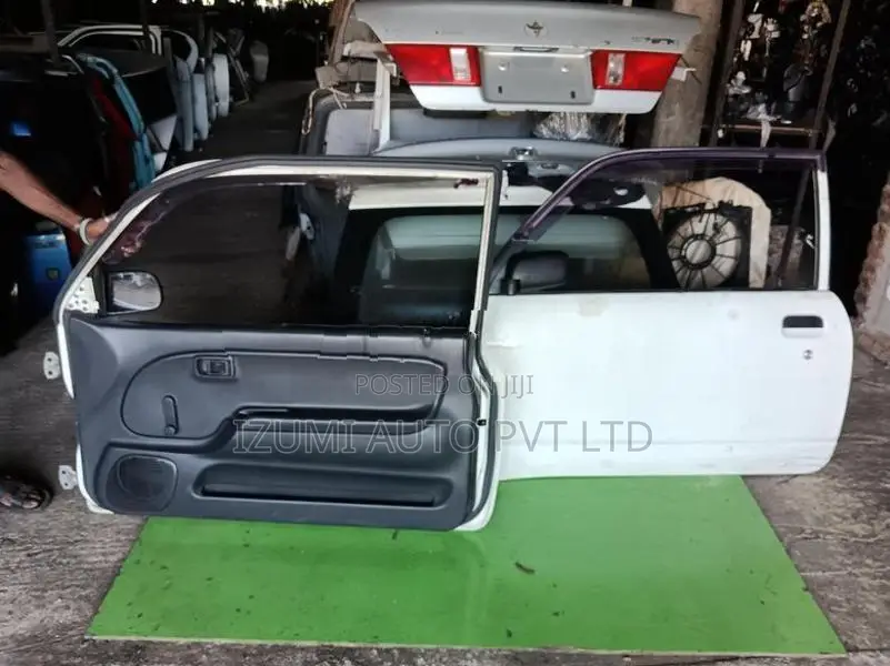 Mira L700 Manual Doors & Mirrors for Two door Car