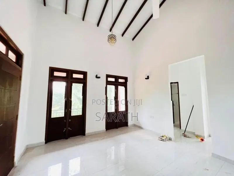 Brand New 3 Storied House Sale Athurugiriya
