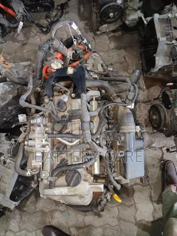 ENGINE BLOCK TOYOTA AQUA