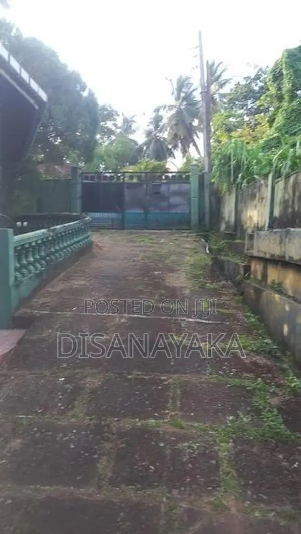 super land for sale battaramulla Ds1285