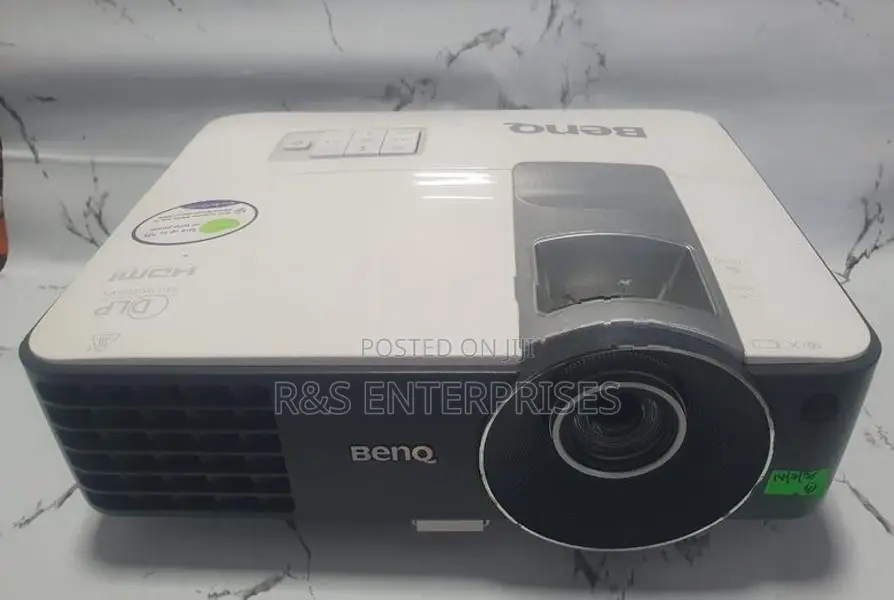 Benq MX 703 Daylight Projector