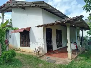 House for Sale in Kahathuduwa-Hs-375