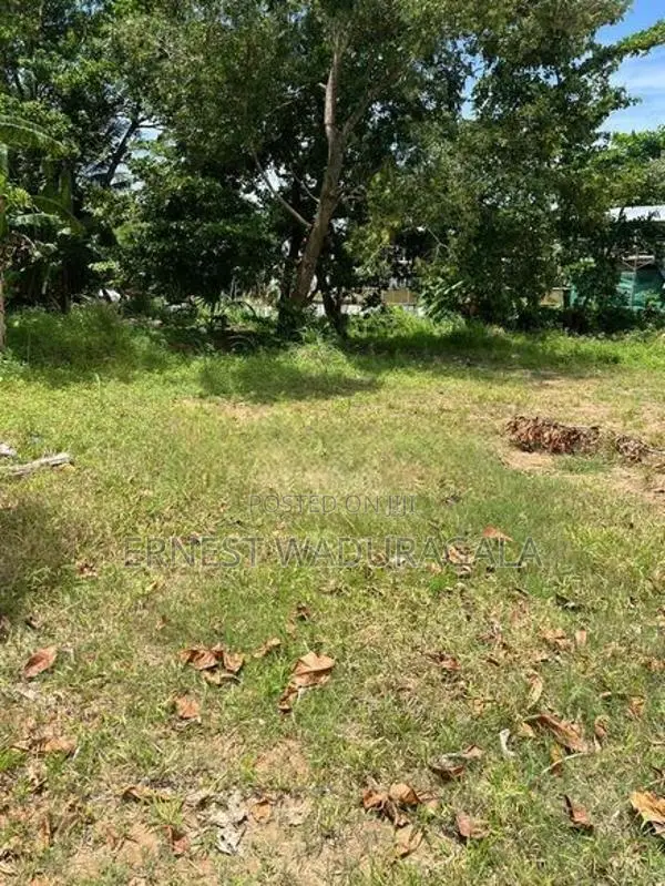 LAND FOR SALE IN ATHURUGIRIYA.