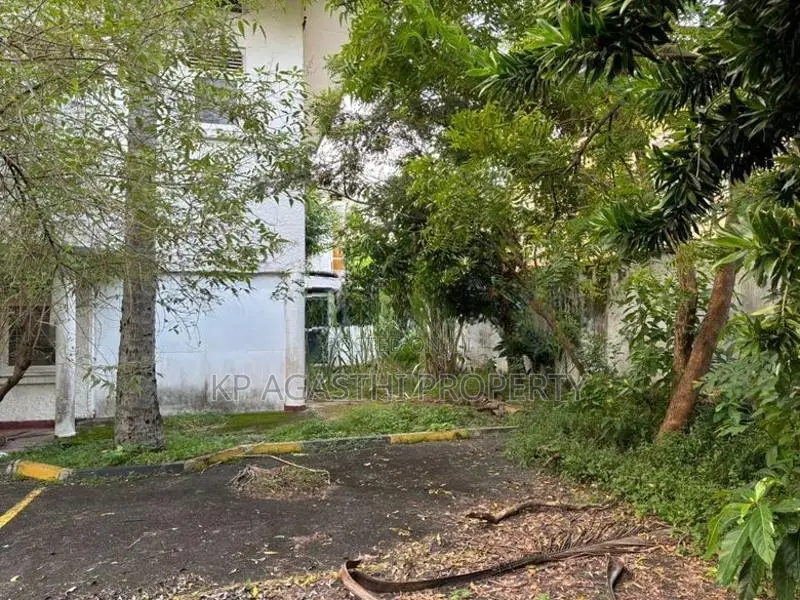 colombo 5 land for sale