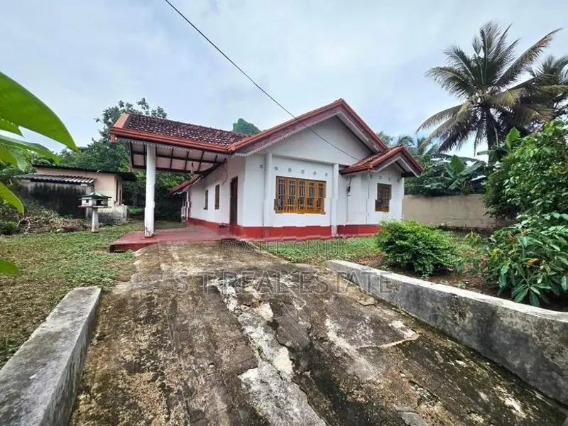 25P High Residential Land for Sale in Thalawathugoda