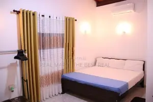 Weligama : 6BR (42.75P) Fully furnished Tourist Villa for Sale