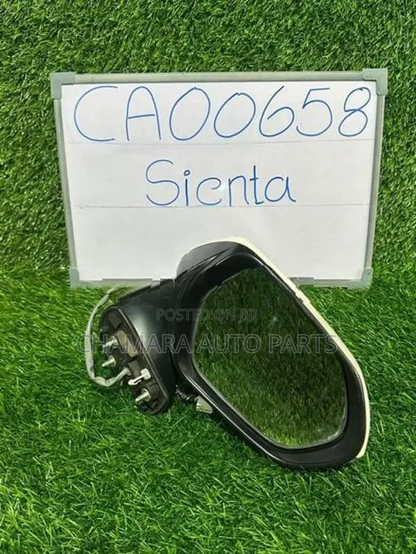 Toyota Sienta (NHP170) Side Mirror