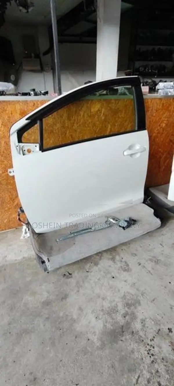 AQUA FRONT DOOR PANEL
