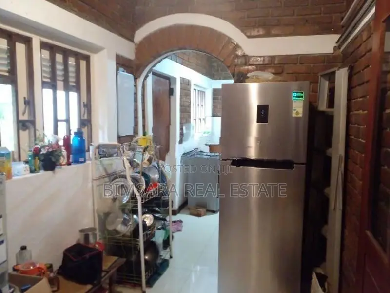 Solid House in 12 Perch land for Sale Mount Lavinia (SH 13591)