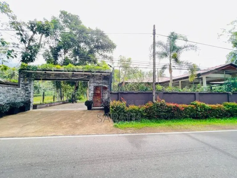 Luxury Single House With Large Garden Sale Padukka