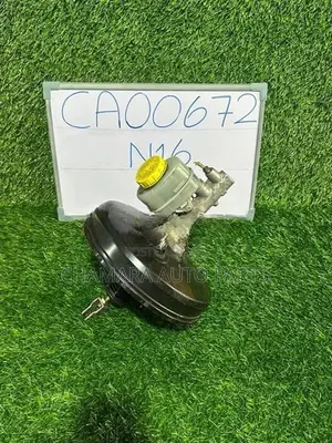 Nissan Sunny (N16) Brake Booster