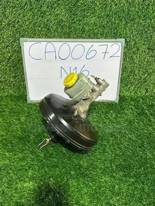 Nissan Sunny (N16) Brake Booster