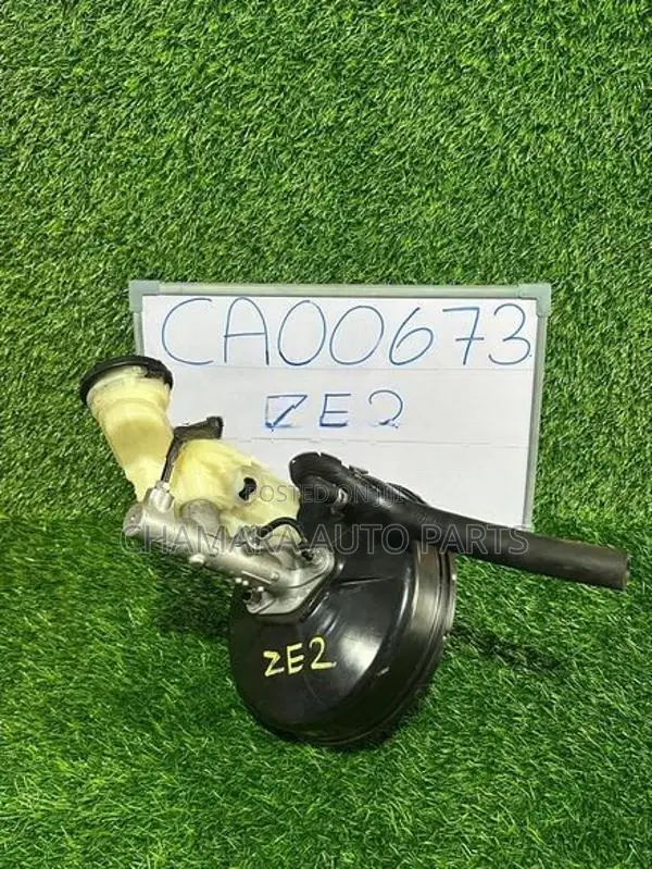 Honda Insight (ZE2) Brake Booster