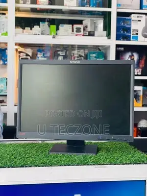 20 Inch LED Wide Monitors VGA DVI Used
