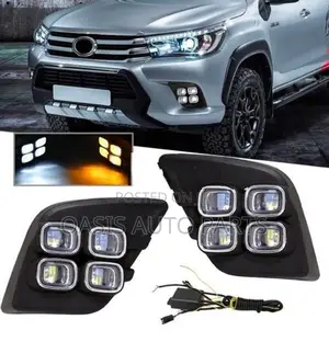 Toyota Hilux Revo LED Fog Lamp DRL+Signal