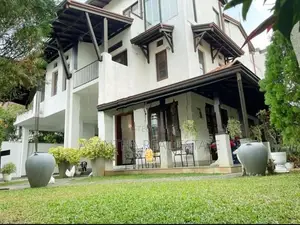 (af140) Luxury 03 Storey House for Sale in Ethulkotte