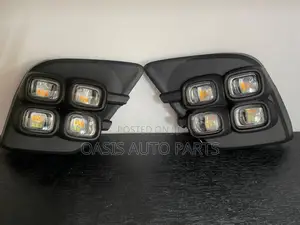 Toyota Hilux Revo LED Fog Lamp DRL+Signal