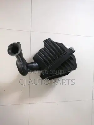 Nissan Sunnny FB15 Air Cleaner Box