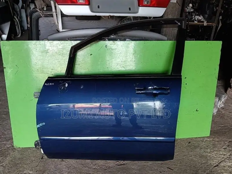 Suzuki Ario Front Left Door Panel