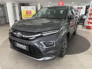 Toyota UrbanCruiser Hyryder 2025