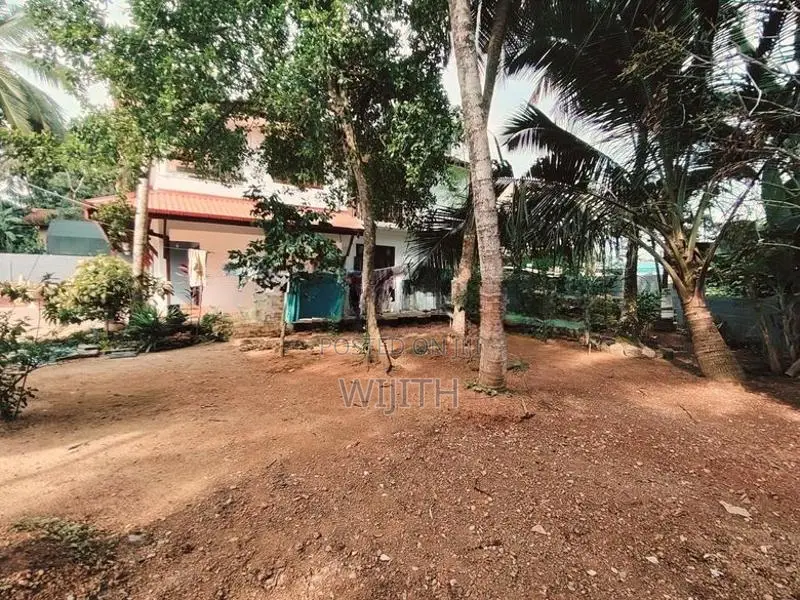 Two Story House for Sale in Kottawa Road
