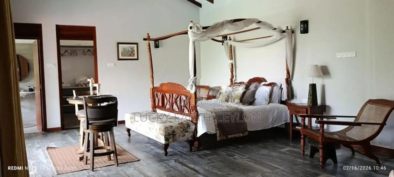 Sale Bandaragama Waterfront Furnished Unique Boutique Villa (S100)