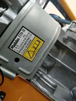 Powermax concrete vibration poker engine 5Hp Robin type 6m cable