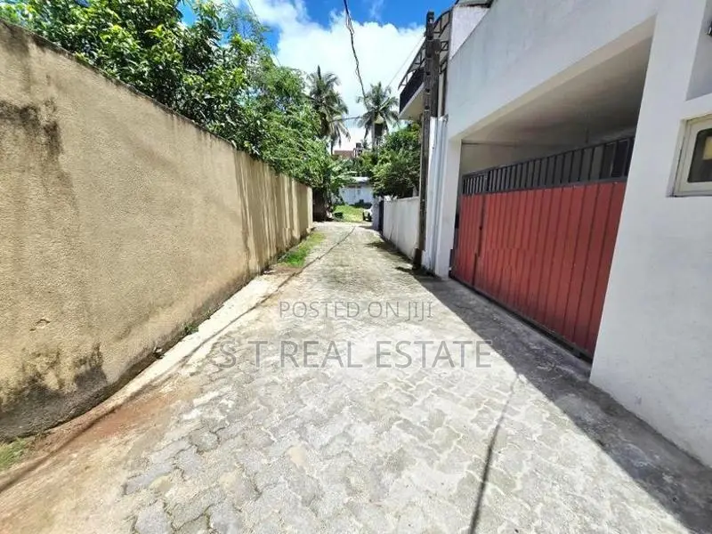 14.15P Bare Land For Sale In Malabe