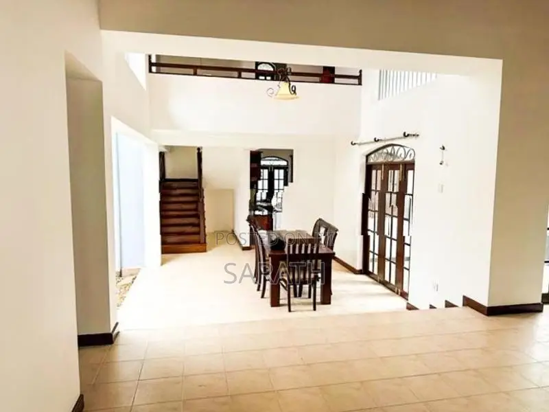 Beautiful Luxury House Sale Talawatugoda