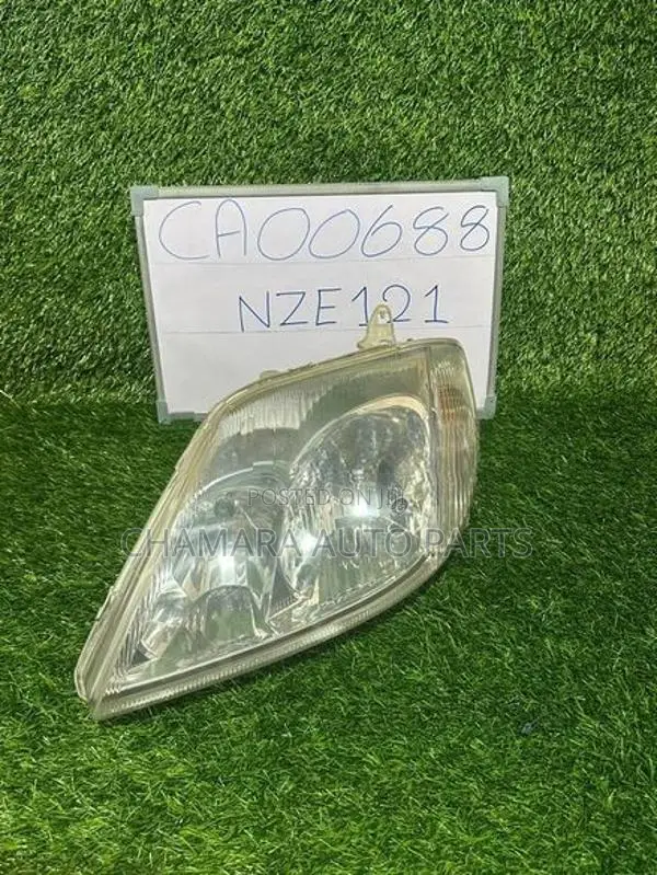 Toyota Corolla (NZE-121) Head Lamp