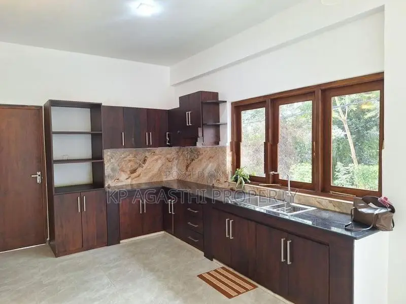 3st brand new luxury house for sale in thalawathugoda