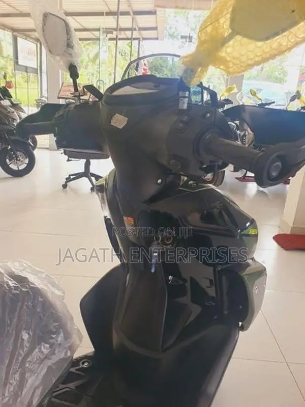 Yamaha Ray ZR STREET RALLY HYBRID 2026