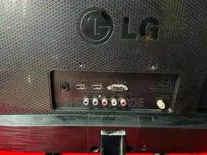 23 INCH LG MONITOR ( INBUILT SPEAKER )