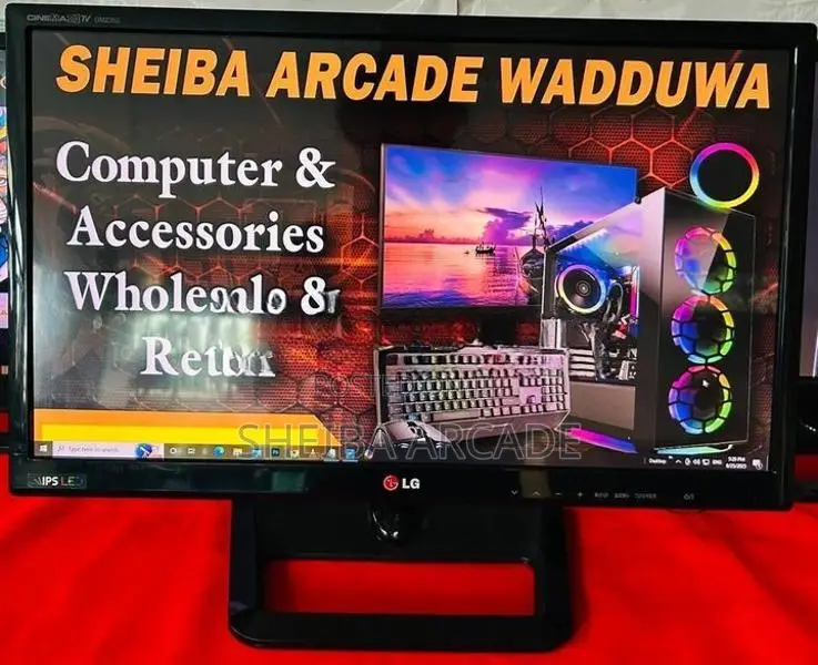 23 INCH LG MONITOR ( INBUILT SPEAKER )