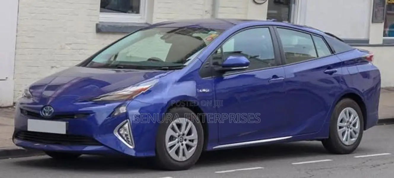 Toyota Prius W50 Front Bumper